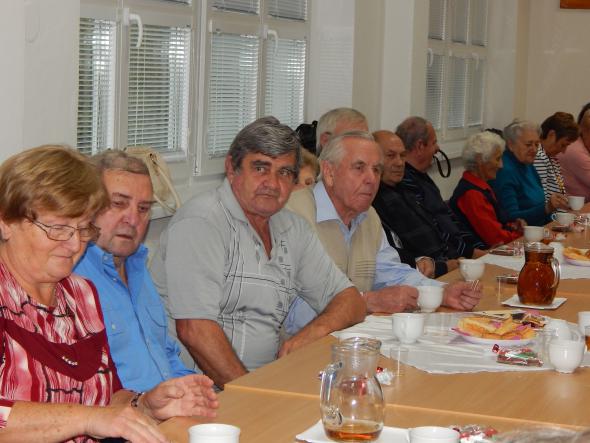 Akadémia seniorov Akadémia seniorov